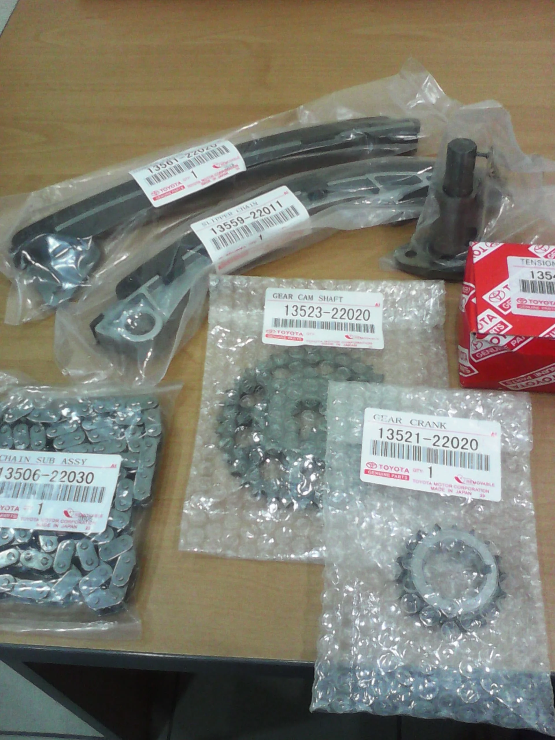 Ремкомплект ГРМ TOYOTA COROLLA 1ZZFE 3ZZFE 4ZZFE 13506-0D020 13506-22030