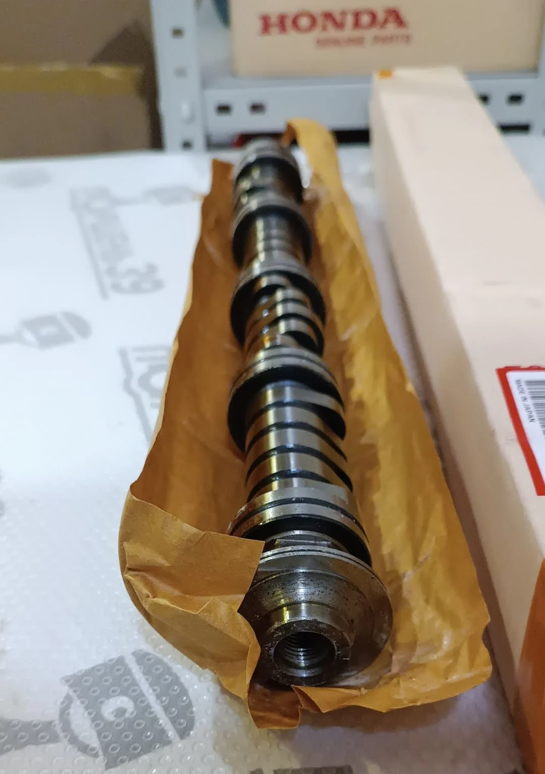 Распредвал Honda CRV Stream crosstour R20A R20A1 R20A2 14110-RZP-000